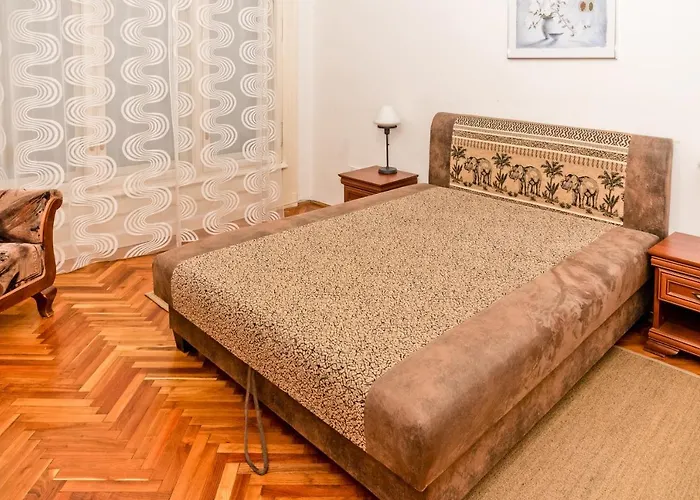 Apartament Danubius Grand Astoria *