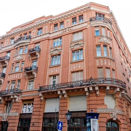 Danubius Grand Astoria *